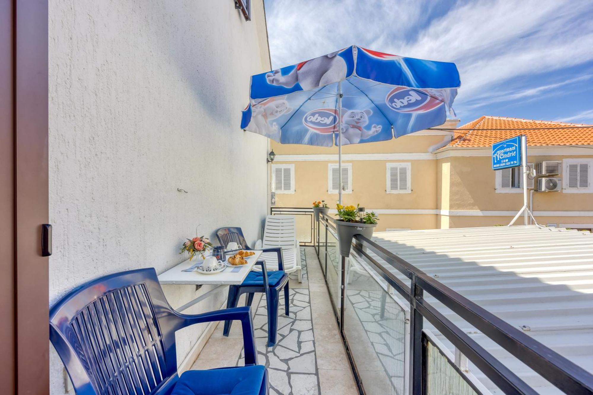 Apartments Cindric Селце Экстерьер фото